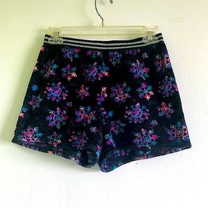 More than magic snowflake pj shorts kids size XL